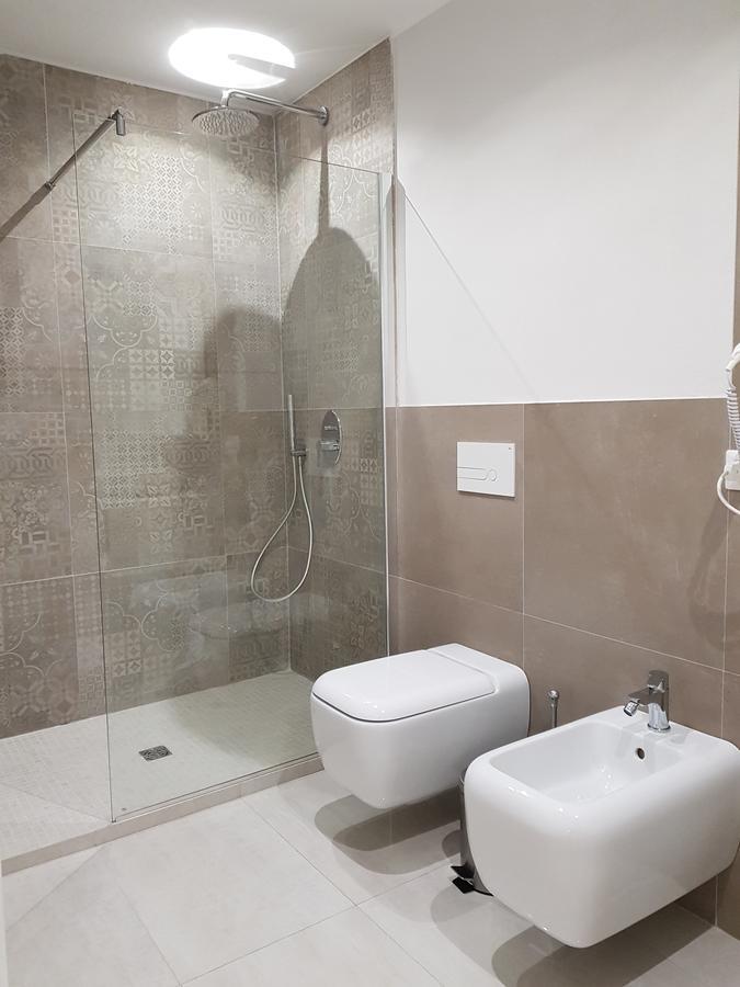 B&B Via Cavour 32 Siraküza Dış mekan fotoğraf
