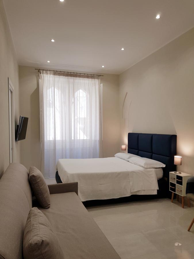 B&B Via Cavour 32 Siraküza Dış mekan fotoğraf